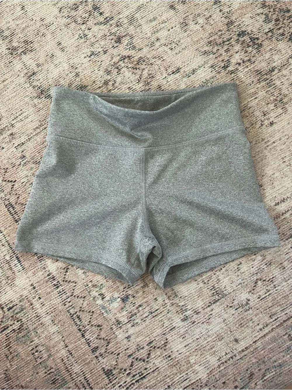 Old Navy Heather Gray Girls' Stretch Athletic Shorts
